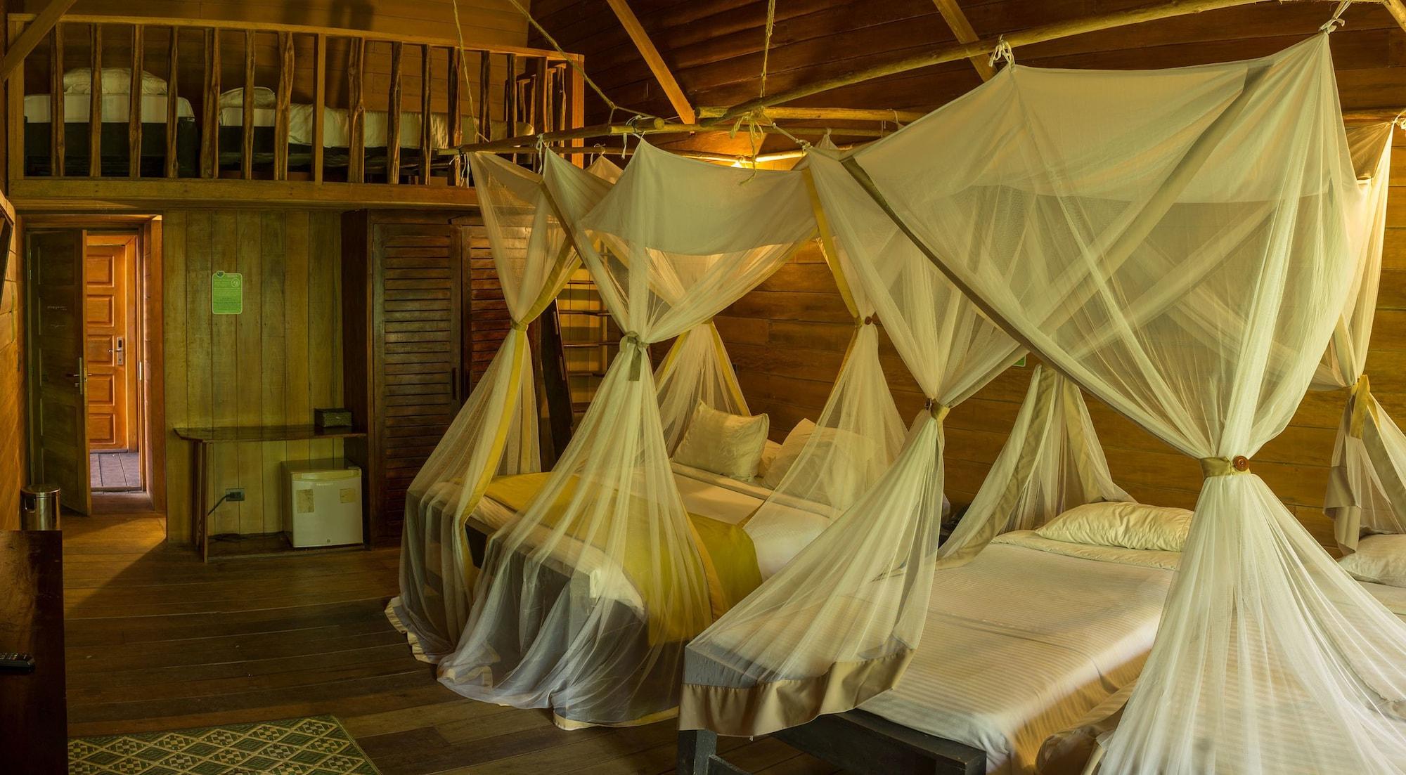 On Vacation Amazon Hotel Leticia Eksteriør billede