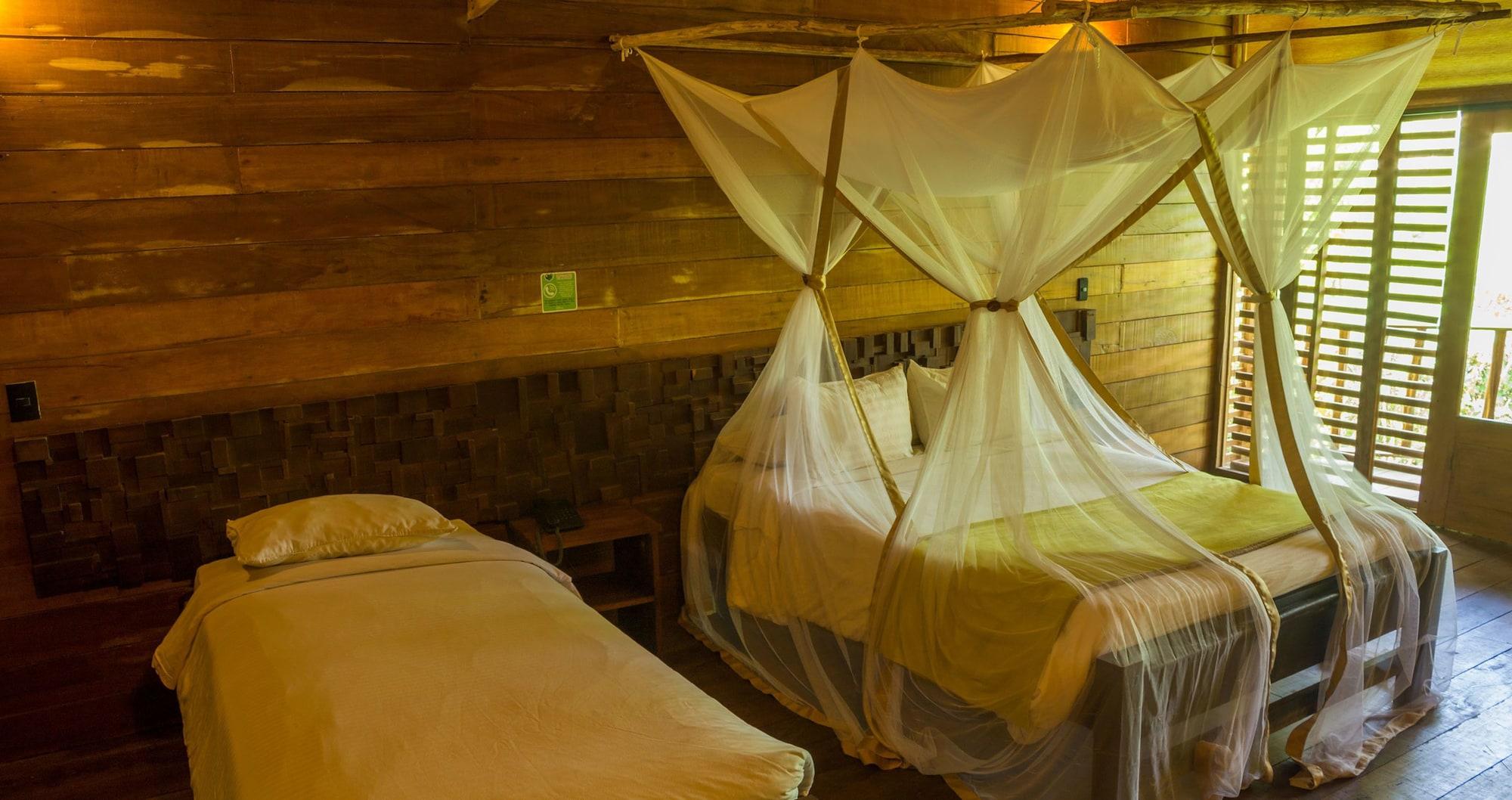 On Vacation Amazon Hotel Leticia Eksteriør billede