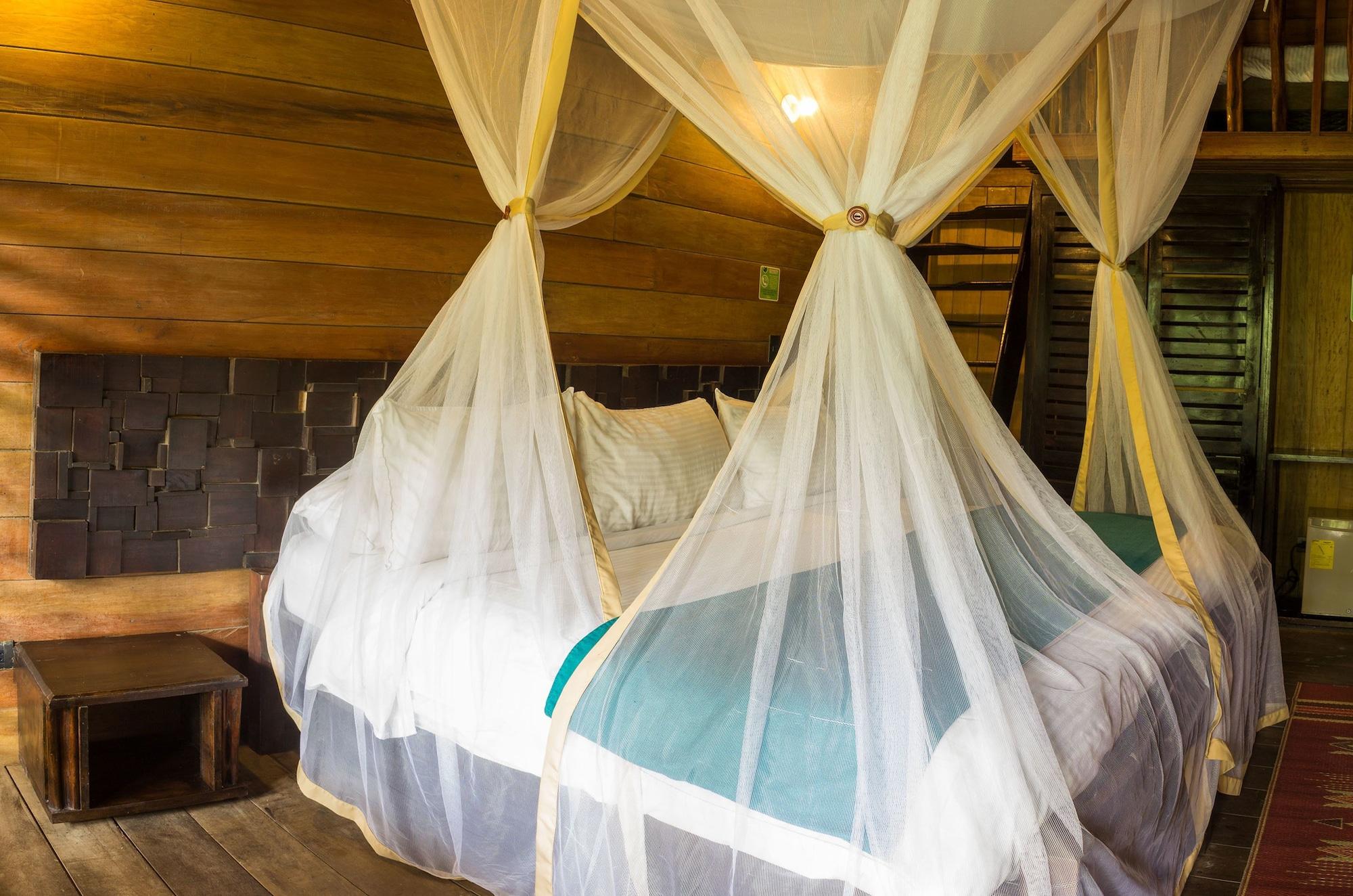 On Vacation Amazon Hotel Leticia Eksteriør billede