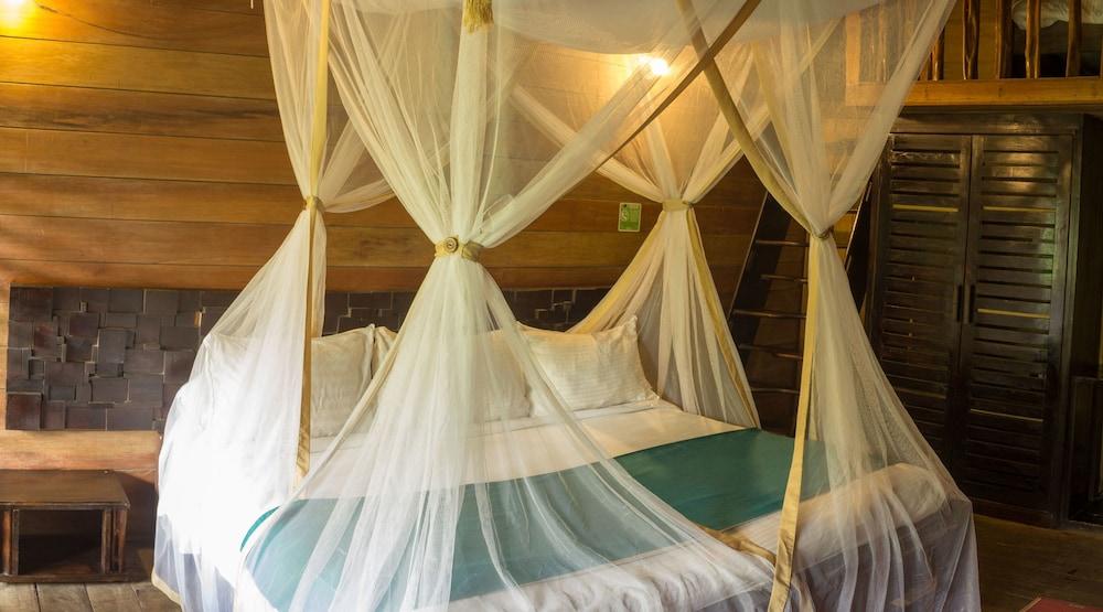 On Vacation Amazon Hotel Leticia Eksteriør billede