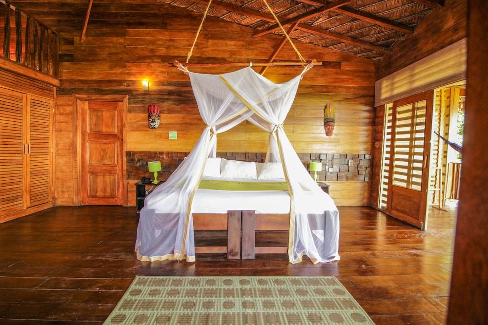 On Vacation Amazon Hotel Leticia Eksteriør billede
